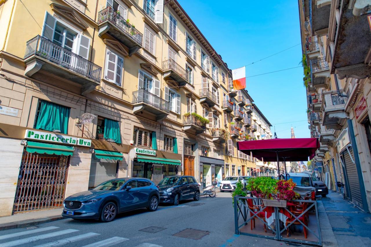 Nella Casa Del Pittore Turin Bagian luar foto