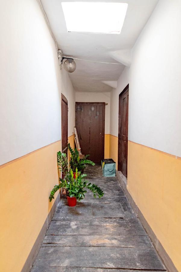 Nella Casa Del Pittore Turin Bagian luar foto