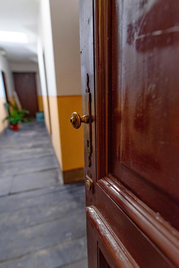 Nella Casa Del Pittore Turin Bagian luar foto